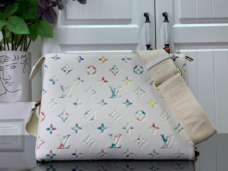 LOV - Luxurious Totes - 1226