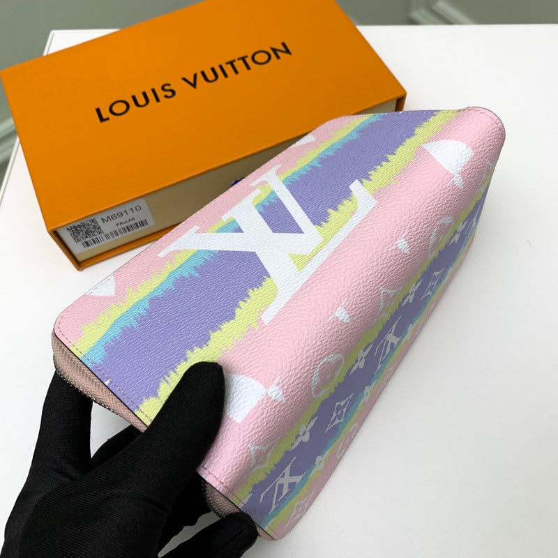 Luxurious Totes - Latest - 712