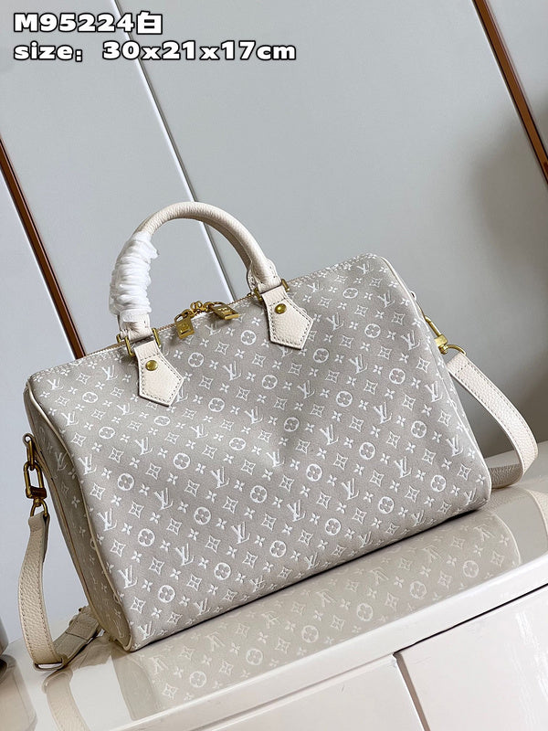 LOV - Luxurious Totes - 193