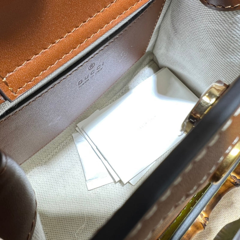 GUI - Luxurious Totes - 674