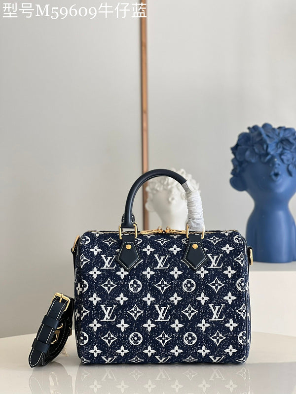 LOV - Luxurious Totes - 2066