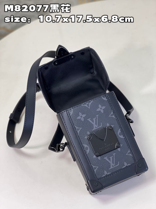 LOV - Luxurious Totes - 543