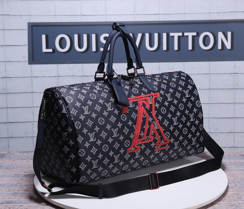 LOV - Luxurious Totes - 2697