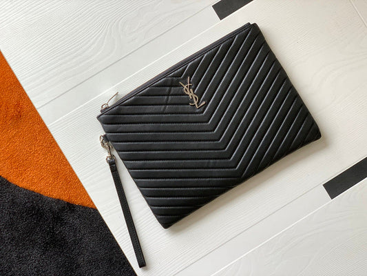 Luxurious Totes - Latest - 8661