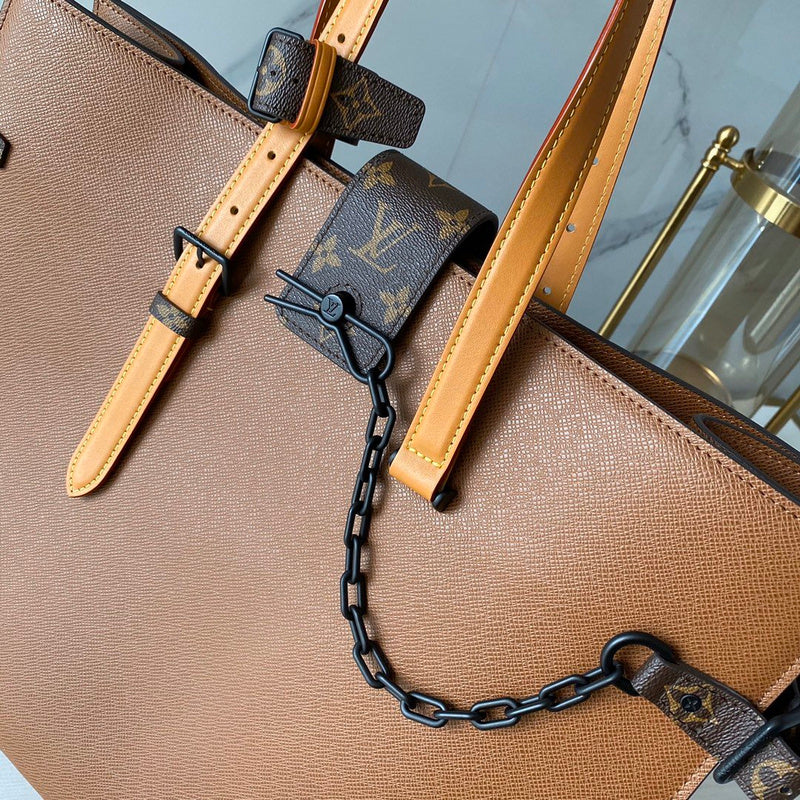 LOV - Luxurious Totes - 2625