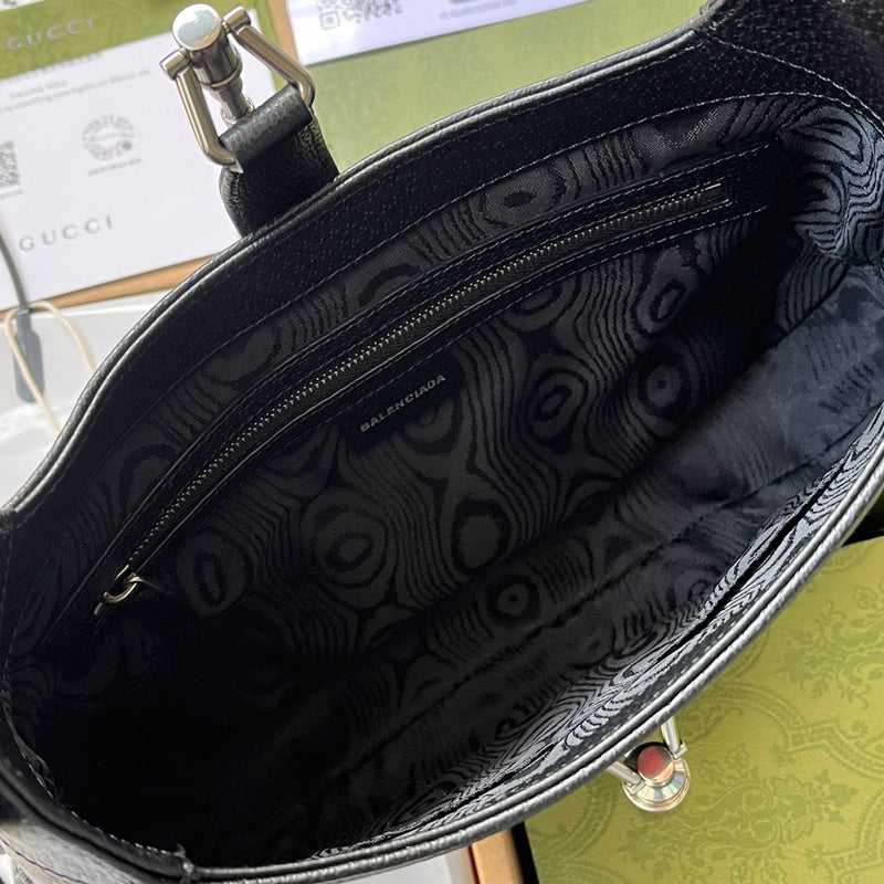 GUI - Luxurious Totes - 1229