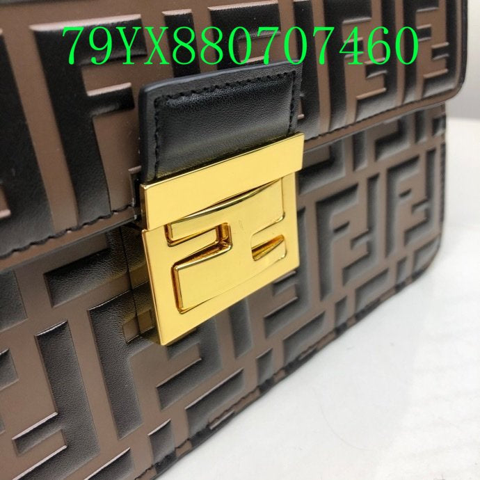 GC - Shoulder - 2596
