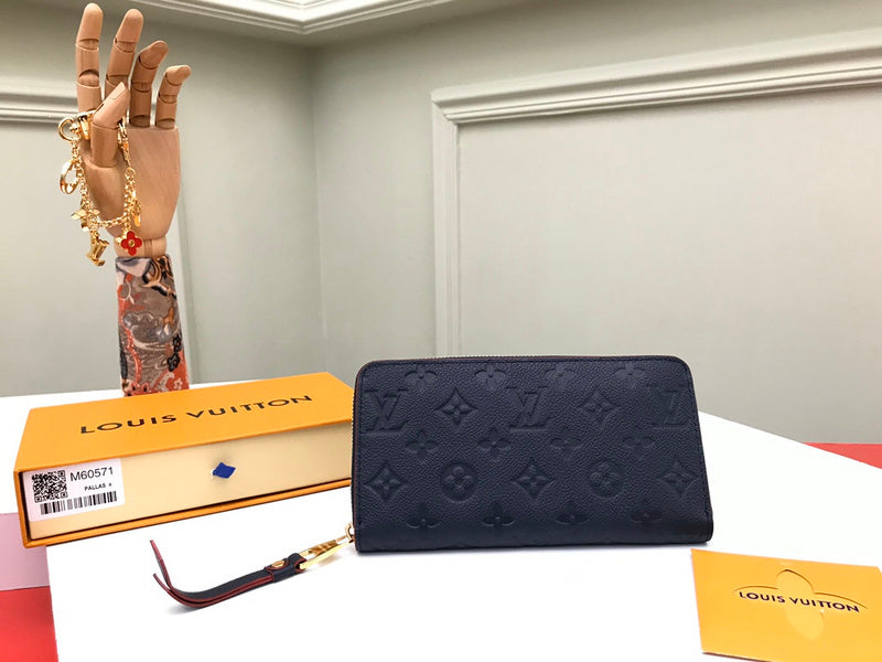 Luxurious Totes - Latest - 746