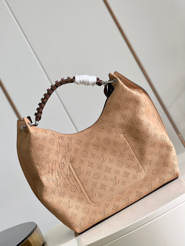 LOV - Luxurious Totes - 1879