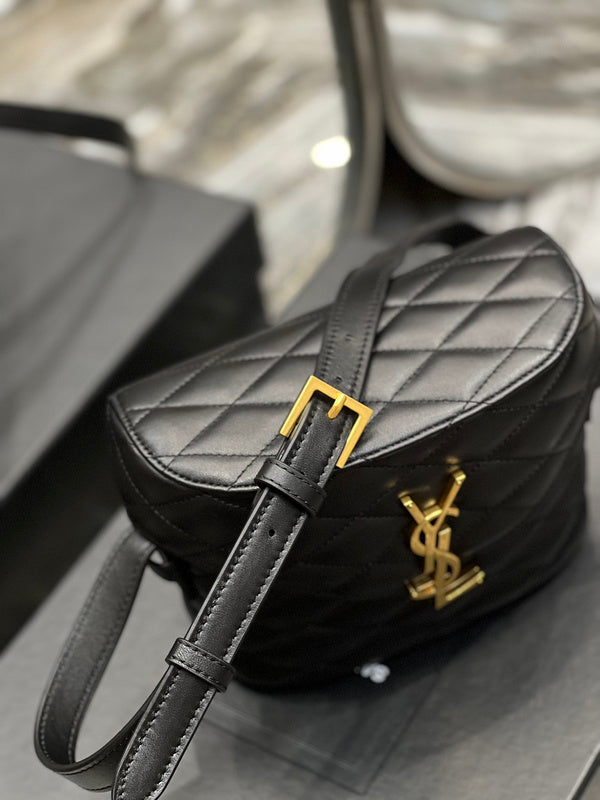 Luxurious Totes - Latest - 7917