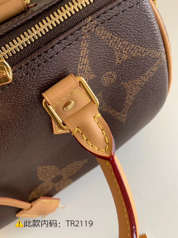 Luxurious Totes - Latest - 9706