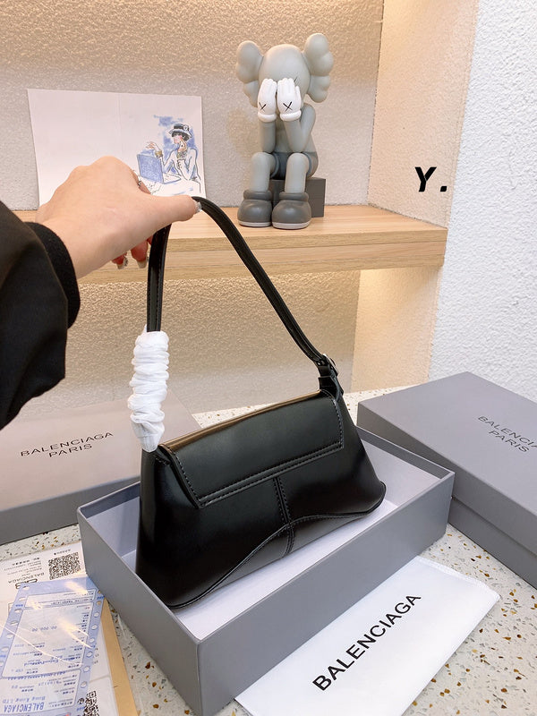 Luxurious Totes - BGA2 Bags - 331