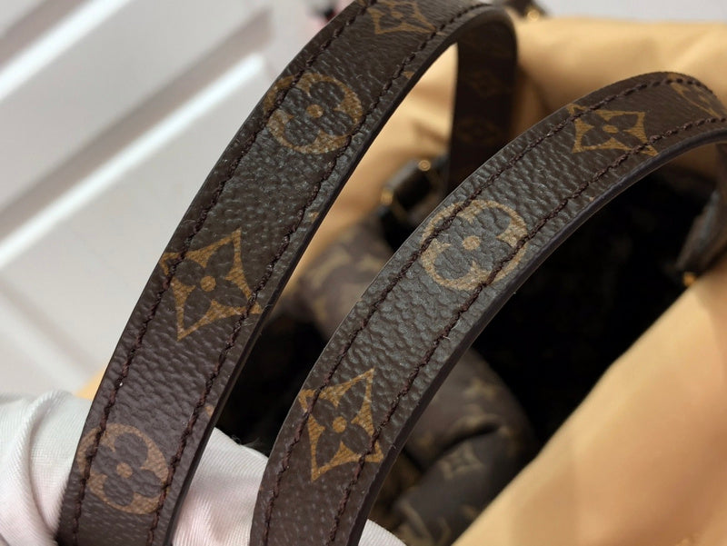LOV - Luxurious Totes - 2107