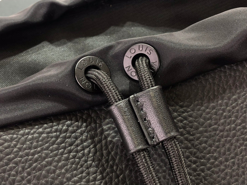 LOV - Luxurious Totes - 2244
