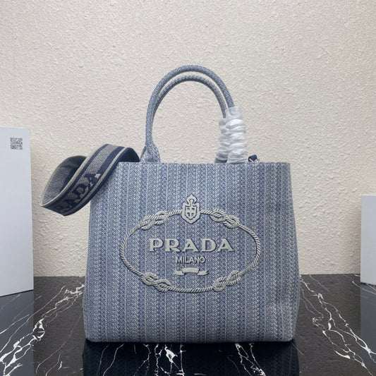 Luxurious Totes - Latest - 4582
