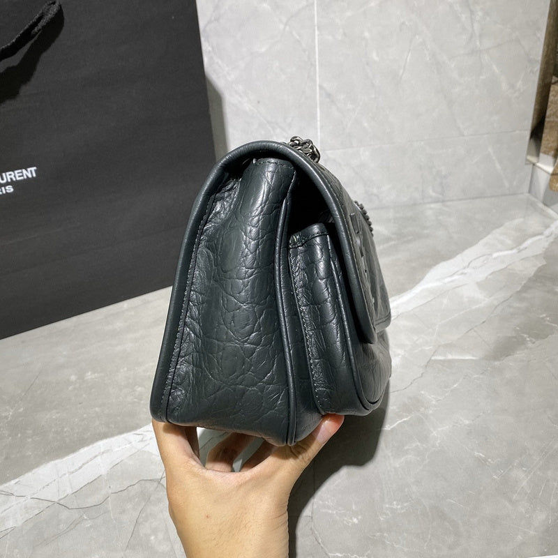 Luxurious Totes - Latest - 8819