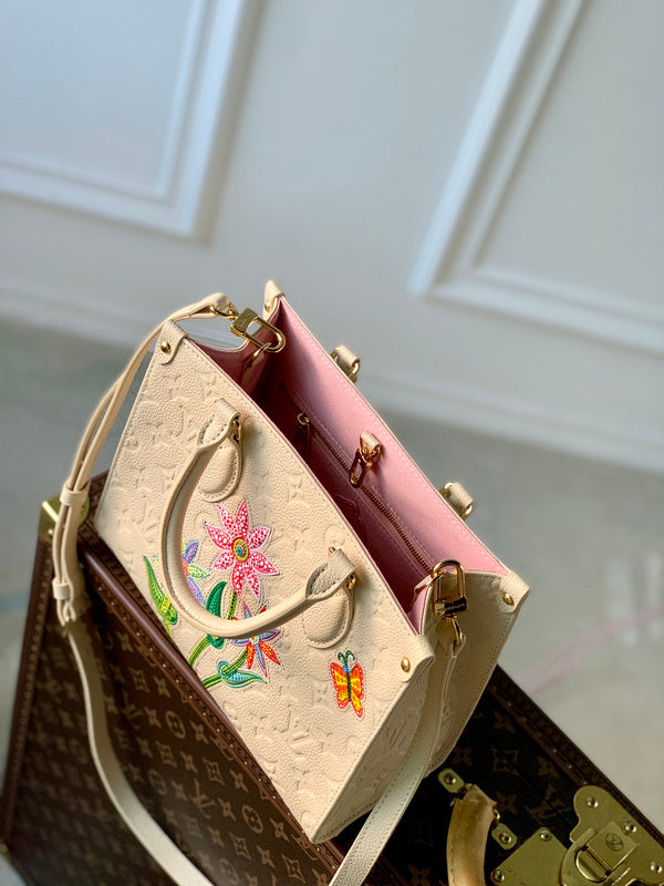 LOV - Luxurious Totes - 180