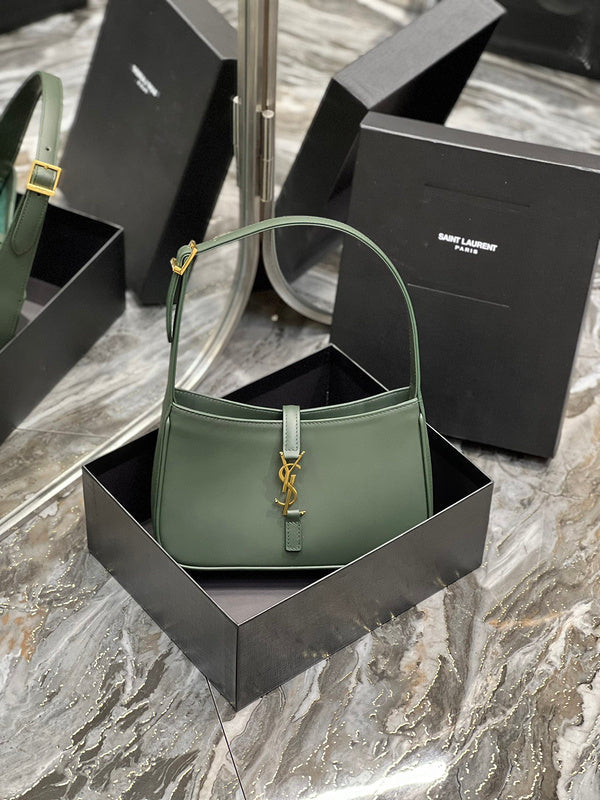 Luxurious Totes - Latest - 8349