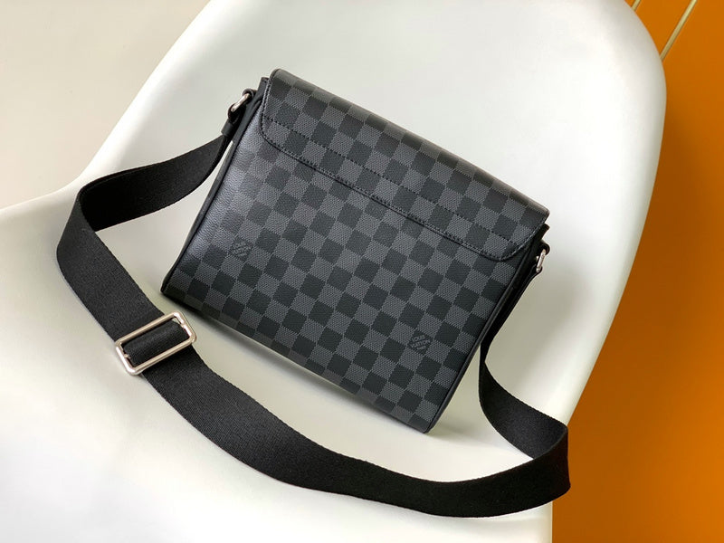 LOV - Luxurious Totes - 519