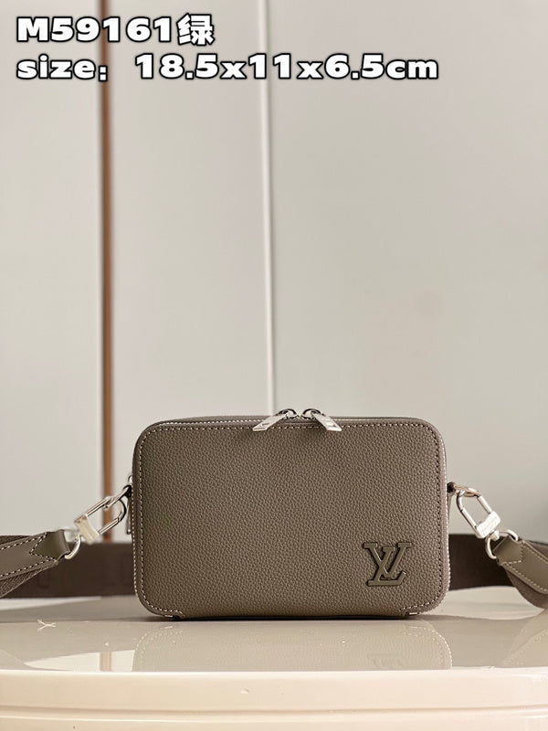 LOV - Luxurious Totes - 798