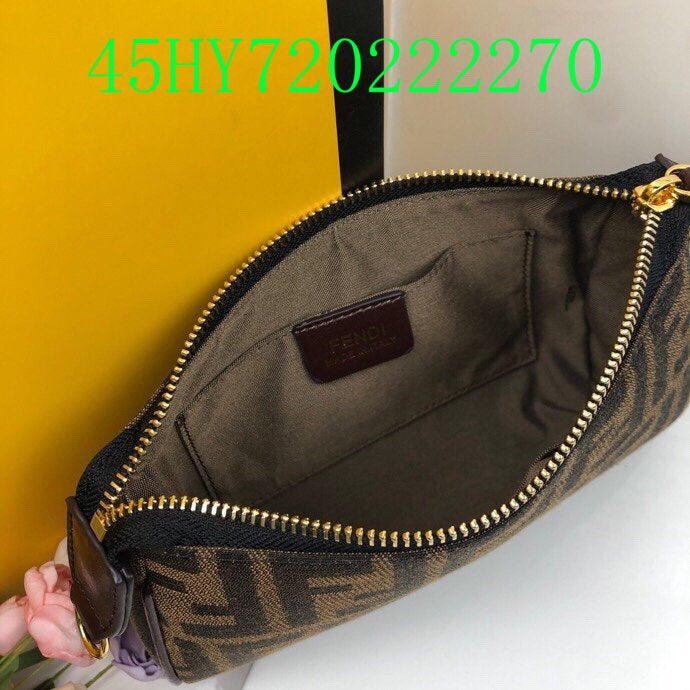 GC - Shoulder - 2858