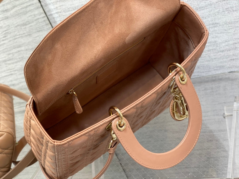 Luxurious Totes - Latest - 6231