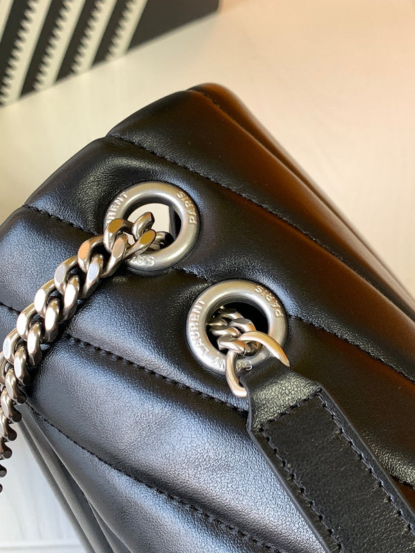 Luxurious Totes - Latest - 8570