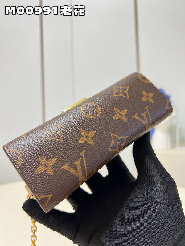 LOV - Luxurious Totes - 465