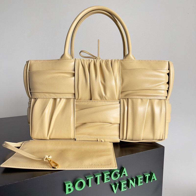 Luxurious-Totes - BV Bags - 621