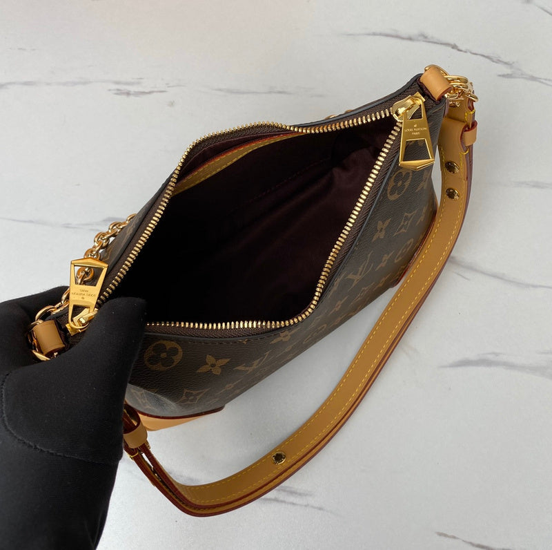 LOV - Luxurious Totes - 2209