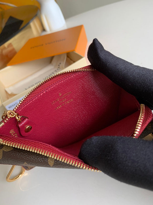 Luxurious Totes - Latest - 831