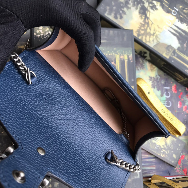 Luxurious Totes - Latest - 4400