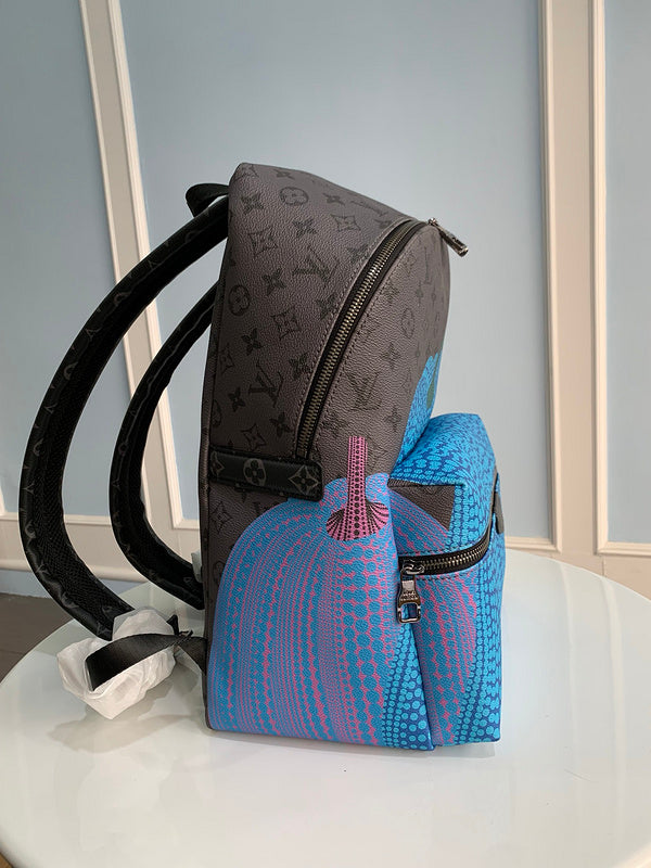 LOV - Luxurious Totes - 353