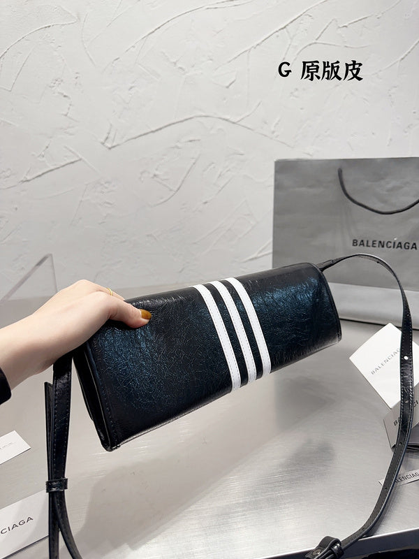 Luxurious Totes - BGA2 Bags - 017