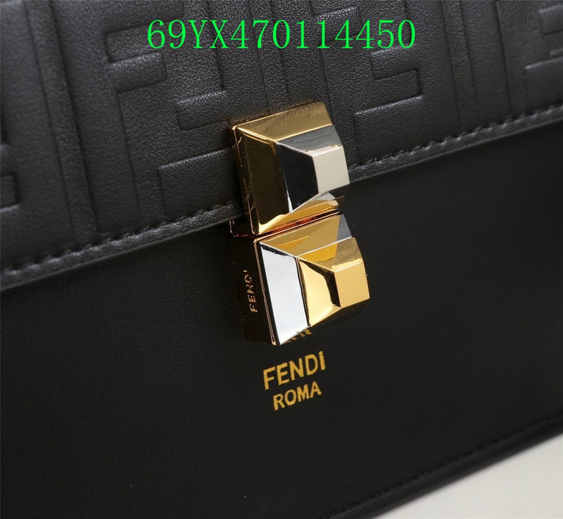 GC - Shoulder - 3471