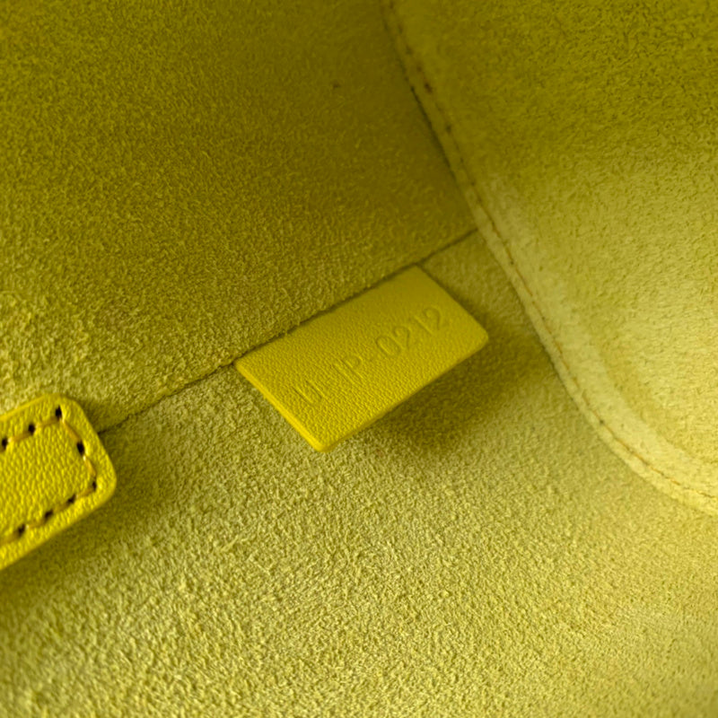Luxurious Totes - Latest - 6611