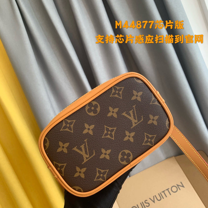 Luxurious Totes - Latest - 3559