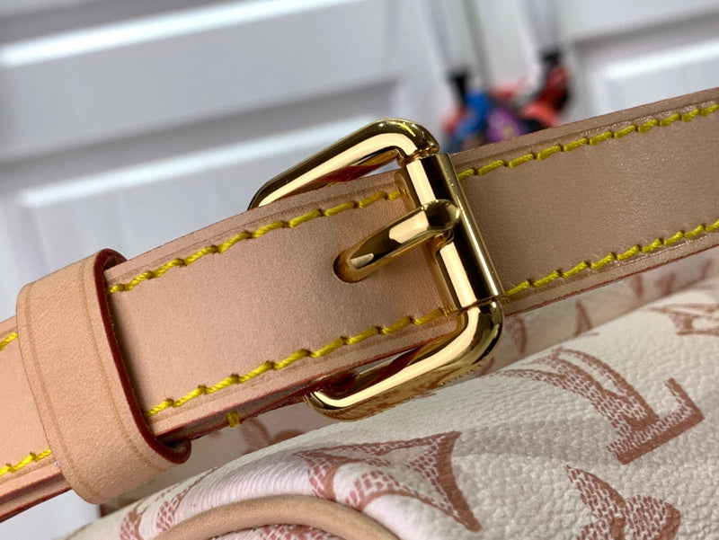 LOV - Luxurious Totes - 1233