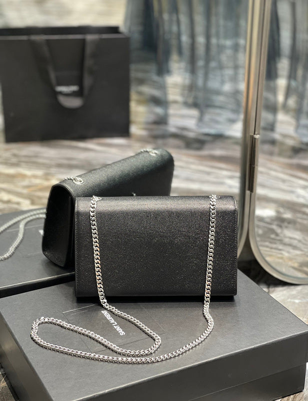 Luxurious Totes - Latest - 8566
