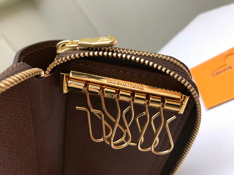 Luxurious Totes - Latest - 753