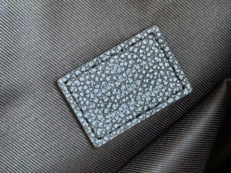 LOV - Luxurious Totes - 777