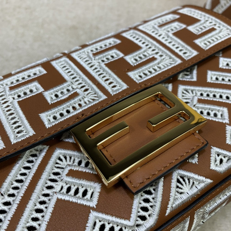 Luxurious Totes - Latest - 11139