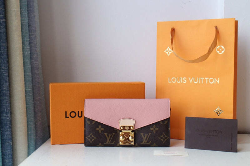 Luxurious Totes - Latest - 2643