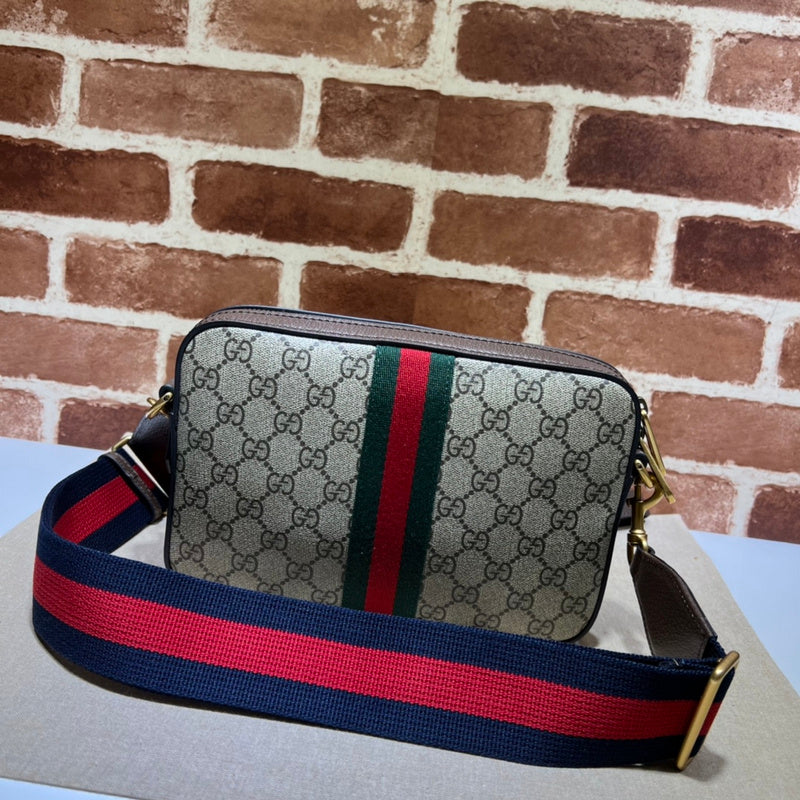 GUI - Luxurious Totes - 040