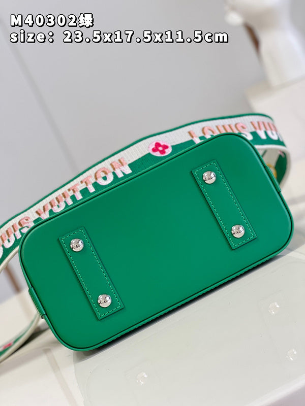 LOV - Luxurious Totes - 913