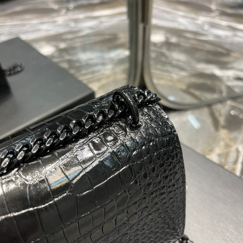 Luxurious Totes - Latest - 8549
