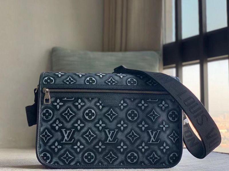 LOV - Luxurious Totes - 778