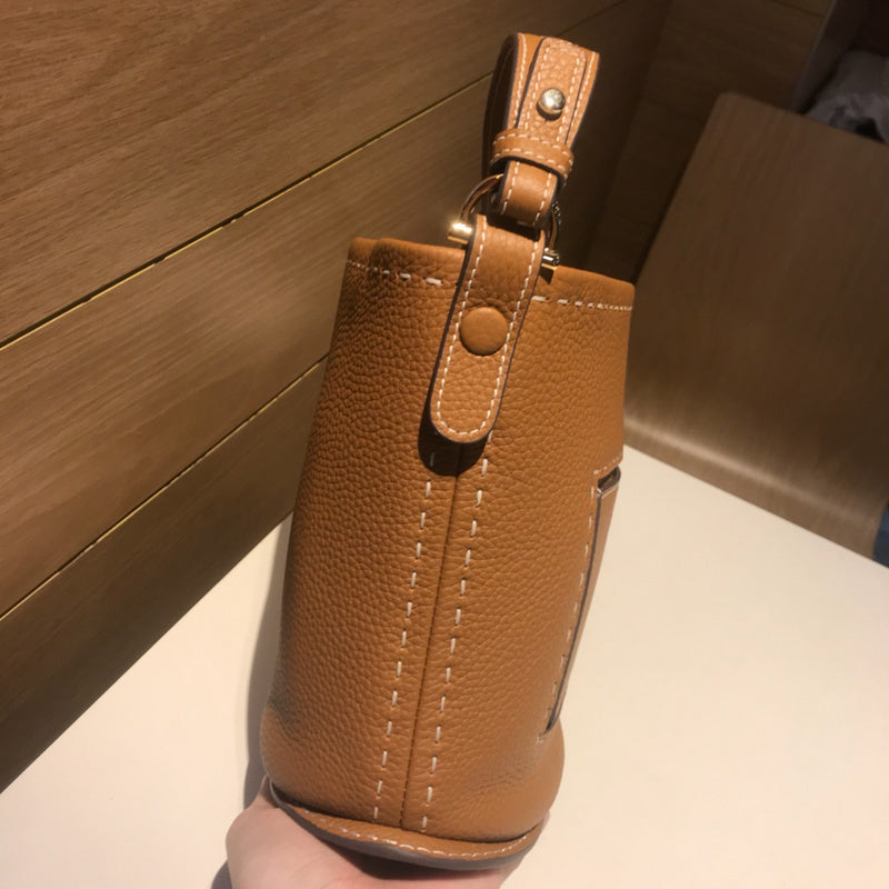 Luxurious Totes - Latest - 6079