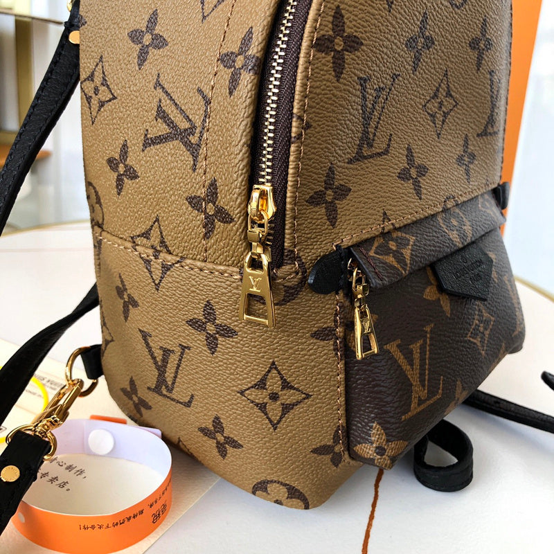 LOV - Luxurious Totes - 2522