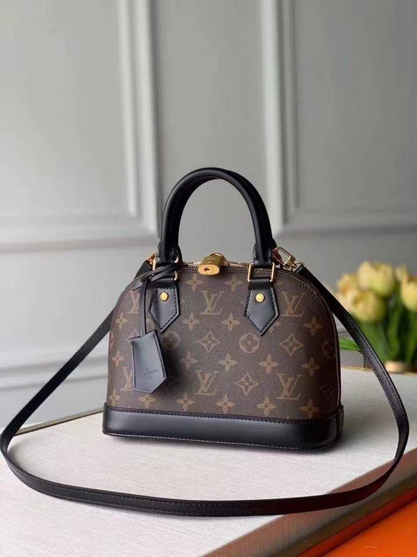 LOV - Luxurious Totes - 2479